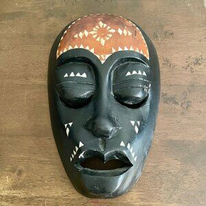 MASCARA MADERA NACAR African Handmade Wooden Carved Mask Wall Decor